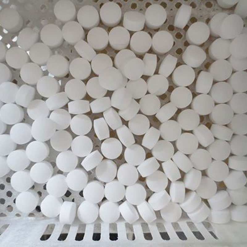 Welchen Einsatzbereich und welche Eigenschaften hat Enthärtungssalz?